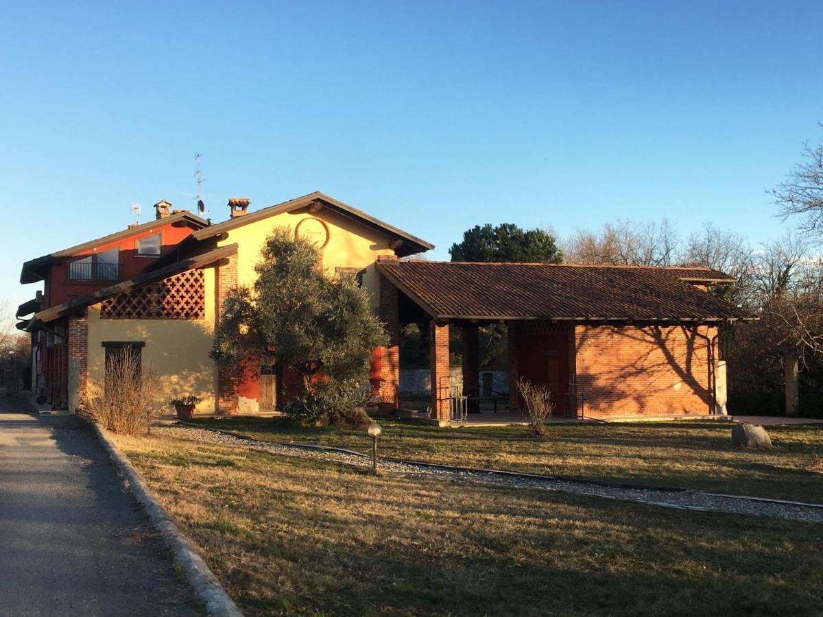 Cossato Cascina Foresto B&B 외부 사진